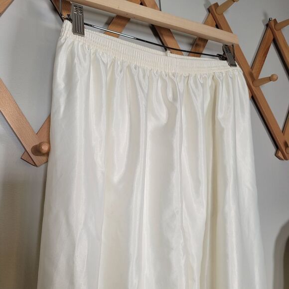 Vintage Vanity Fair sateen pajama set- medium - Picture 11 of 13